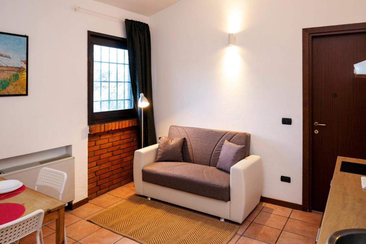 Residence San Raffaele 1 Milano Eksteriør bilde