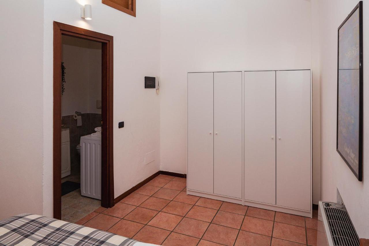 Residence San Raffaele 1 Milano Eksteriør bilde
